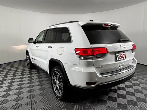 Used 2019 Jeep Grand Cherokee Limited image 18