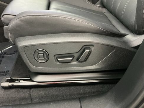 Used 2025 Audi Q6 e-tron Prestige w/ Black Warm Weather Package AWD/4WD image 14