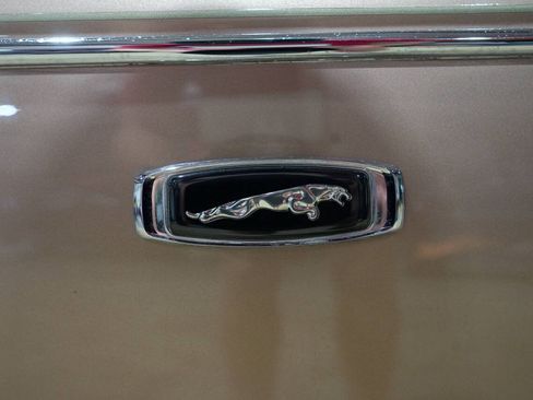 Used 1988 Jaguar XJ Vanden Plas RWD image 26