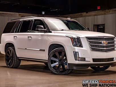 Used 2019 Cadillac Escalade Platinum