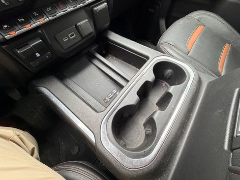 Used 2019 GMC Sierra 1500 AT4 w/ AT4 Premium Package AWD/4WD image 13