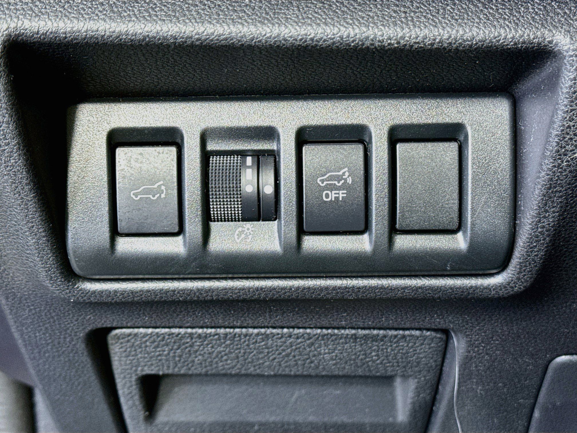 Used 2021 Subaru Outback Limited AWD/4WD image 10