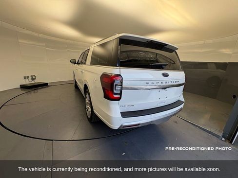Used 2023 Ford Expedition Max Platinum AWD/4WD image 3