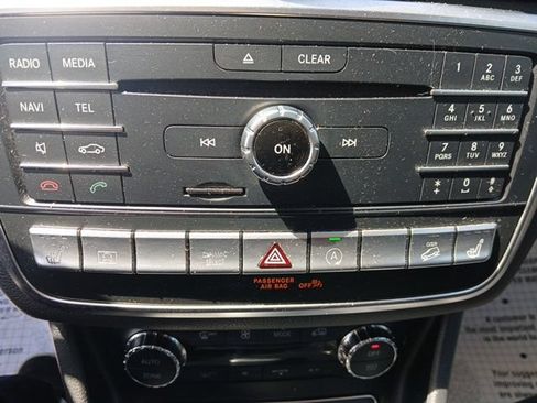Used 2018 Mercedes-Benz GLA 250 4MATIC image 26