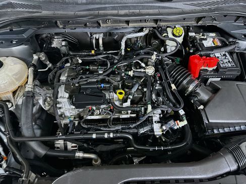 Used 2022 Ford Escape SEL image 31