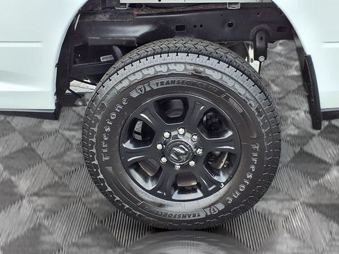 Used 2024 RAM 2500 Big Horn AWD/4WD image 25