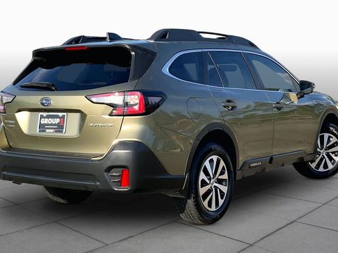 Used 2021 Subaru Outback Premium AWD/4WD image 13