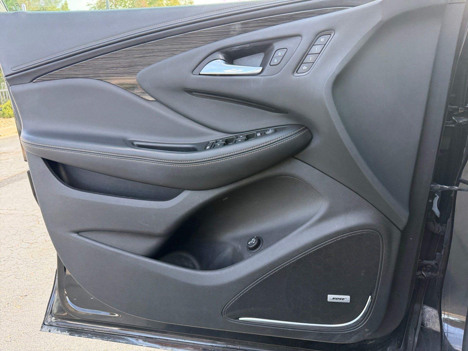 Used 2018 Buick Envision Premium w/ Driver Confidence Package AWD/4WD image 13