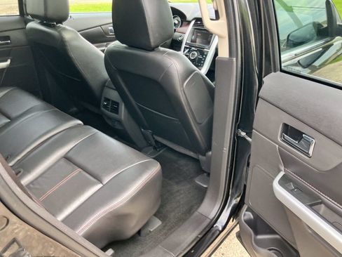 Used 2013 Ford Edge Limited AWD/4WD image 25