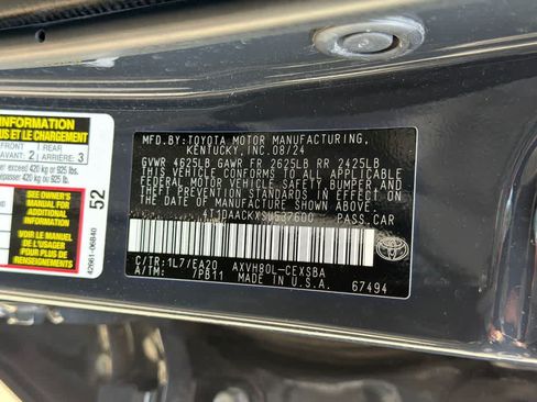 Used 2025 Toyota Camry SE w/ Convenience Package FWD image 30