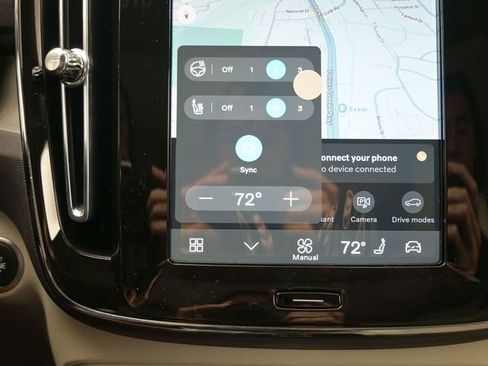 New 2026 Volvo XC40 B5 Ultra w/ Climate Package image 22