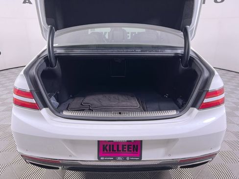 Used 2020 Genesis G90 3.3T Premium image 26