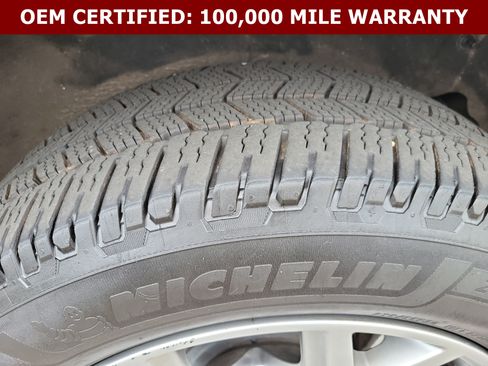 Used 2022 Jeep Wagoneer Series II AWD/4WD image 11