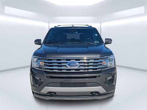 Used 2021 Ford Expedition XLT image 8