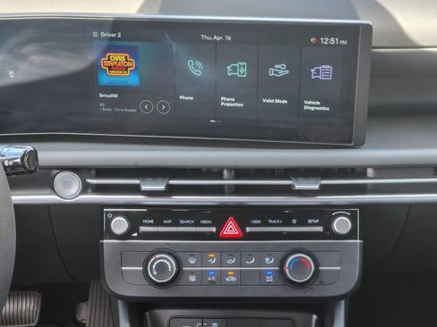 Certified 2025 Hyundai Santa Cruz SE AWD/4WD image 49