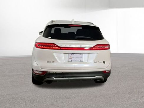 Used 2017 Lincoln MKC Select w/ Select Plus Package image 8