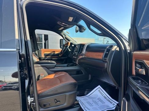 Used 2022 RAM 2500 Limited w/ Off Road Package AWD/4WD image 8