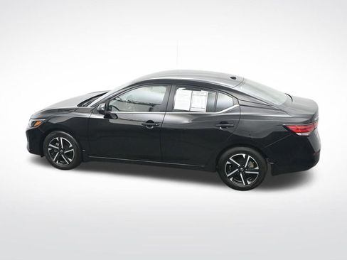 Used 2024 Nissan Sentra SV FWD image 30