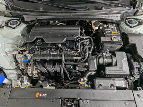 Used 2025 Kia K4 FWD image 32