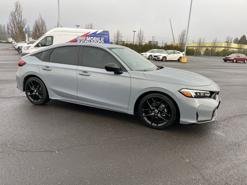 Certified 2025 Honda Civic Sport image 7