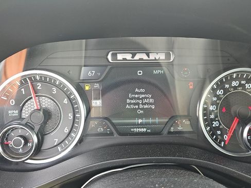 Used 2025 RAM 1500 Laramie AWD/4WD image 12