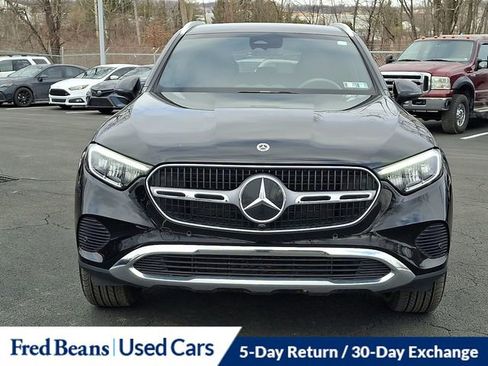 Used 2023 Mercedes-Benz GLC 300 4MATIC image 3