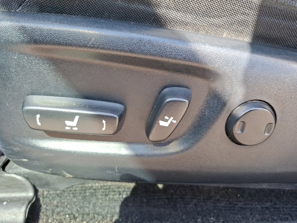 Used 2019 Toyota 4Runner SR5 RWD image 16