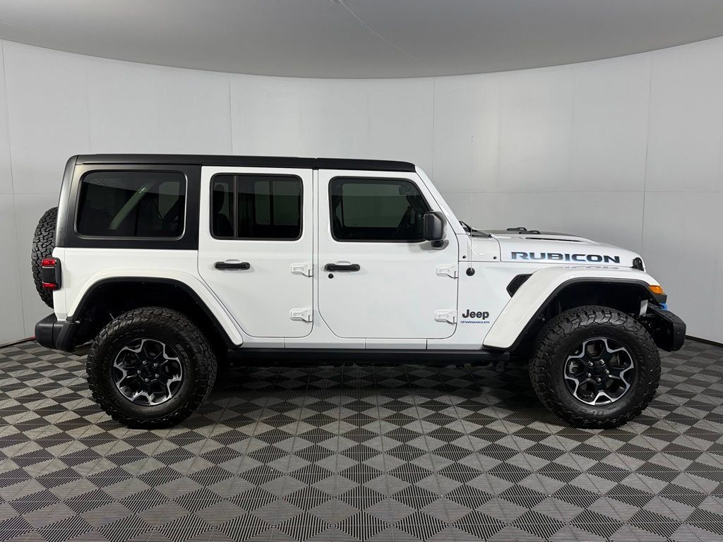 Used 2023 Jeep Wrangler Unlimited Rubicon 4xe w/ Steel Bumper Group AWD/4WD image 5