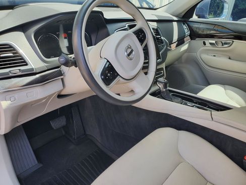 Used 2019 Volvo XC90 T6 Momentum w/ Advanced Package AWD/4WD image 29