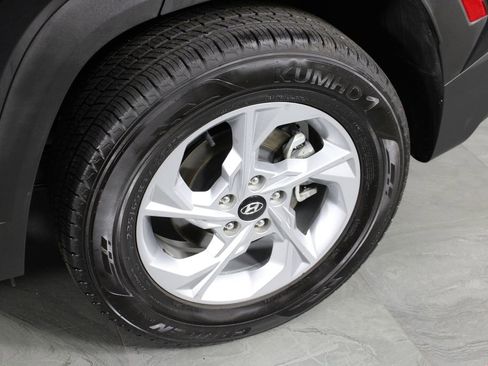 Certified 2024 Hyundai Tucson SE image 12