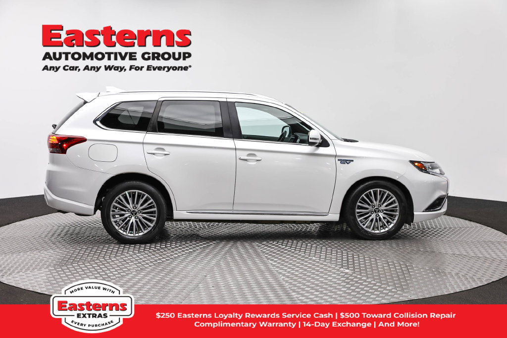 Used 2020 Mitsubishi Outlander SEL AWD/4WD image 5