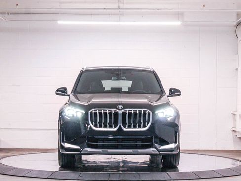 New 2025 BMW X1 xDrive28i w/ Convenience Package image 2