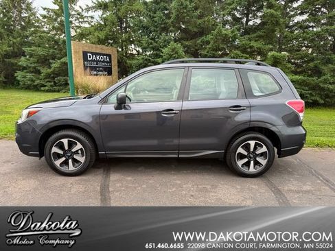 Used 2017 Subaru Forester 2.5i w/ Alloy Wheel Package AWD/4WD image 1