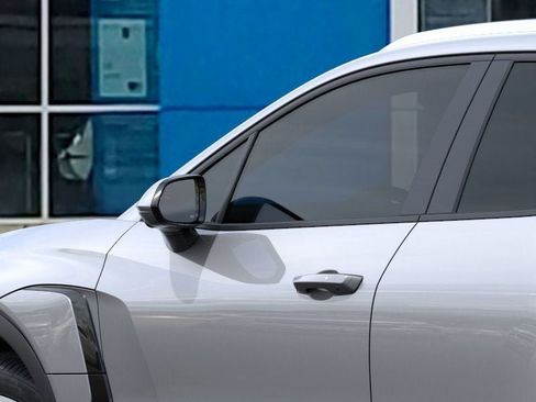 New 2025 Chevrolet Blazer EV LT image 12