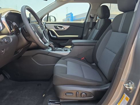 New 2026 Chevrolet Blazer LT w/ Convenience Package FWD image 10