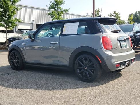 Used 2018 MINI Cooper S FWD image 4