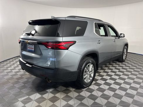 Certified 2023 Chevrolet Traverse LT FWD image 16
