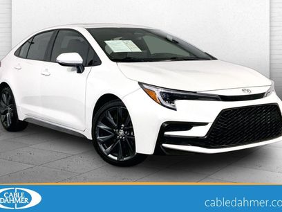 Used 2025 Toyota Corolla SE w/ SE Premium Package