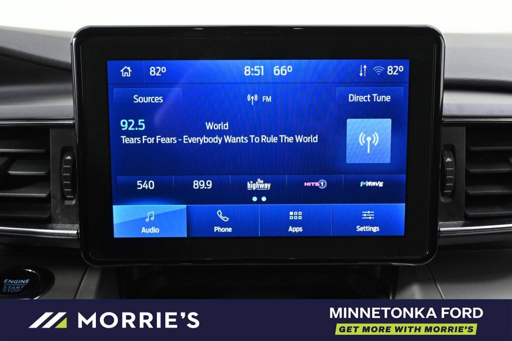 Used 2023 Ford Explorer XLT w/ Equipment Group 202A AWD/4WD image 29