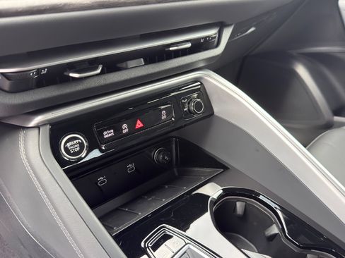 Certified 2025 Audi Q5 Premium w/ Premium Plus AWD/4WD image 16