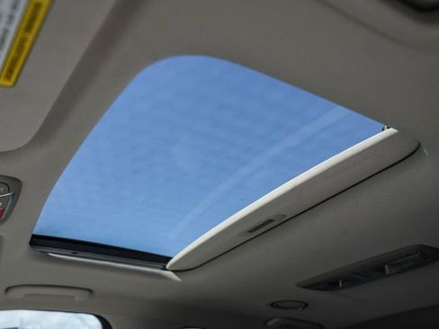 Certified 2024 Kia Telluride EX w/ EX Captain's Chair Package image 27