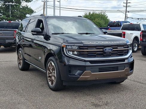 Certified 2026 Ford Expedition King Ranch AWD/4WD image 2