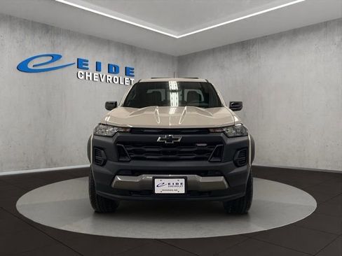 New 2026 Chevrolet Colorado Trail Boss w/ Midnight Edition image 6