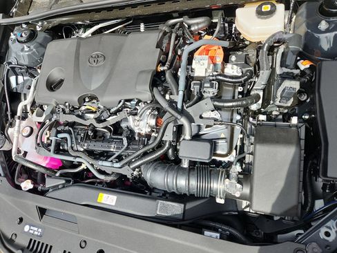 Certified 2026 Toyota Camry SE FWD image 28