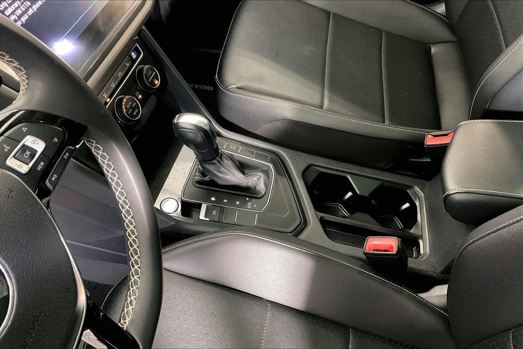 Used 2021 Volkswagen Tiguan SE w/ Panoramic Sunroof Package FWD image 16