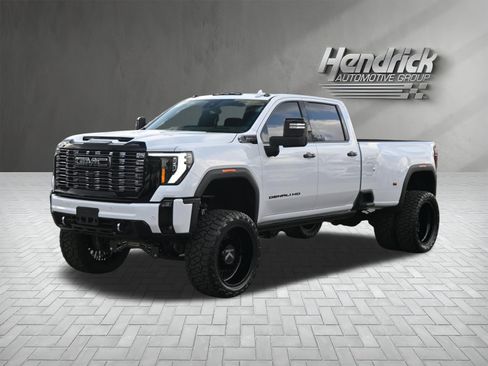 Used 2026 GMC Sierra 3500 Denali Ultimate AWD/4WD image 5