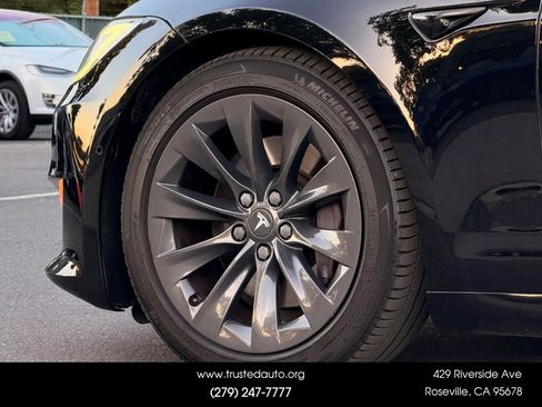 Used 2018 Tesla Model S 75D AWD/4WD image 18