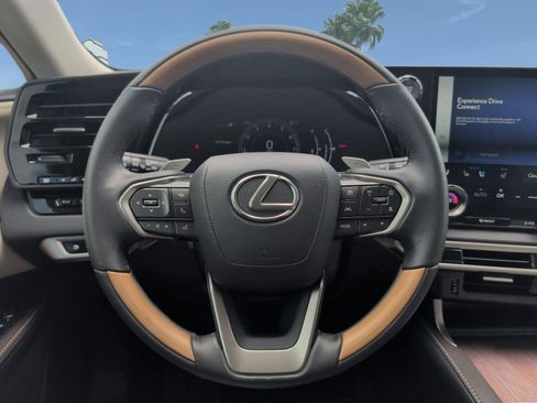 Used 2024 Lexus RX 350 Premium w/ Accessory Package (K3) FWD image 13
