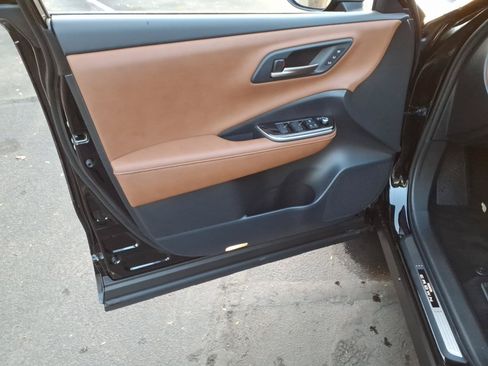Certified 2026 Toyota Crown Signia AWD/4WD image 13