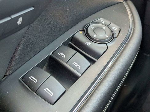 Used 2023 Buick Envision Essence w/ Sport Touring Package image 24